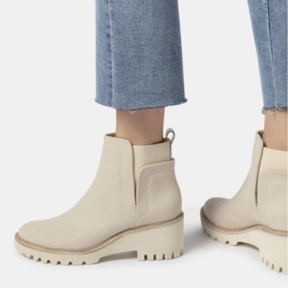 Dolce Vita Shoes - New Dolce Vita Rango Wedge Lug Chelsea Booties In Sand Color Size 10